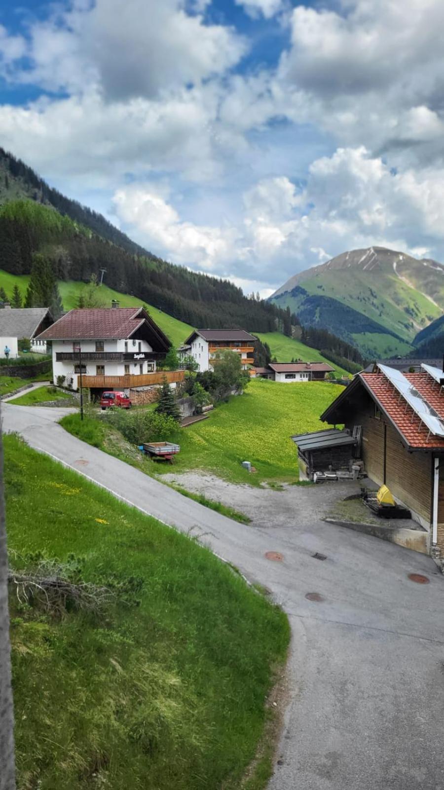 Almtraum Berwang Apartment Exterior photo